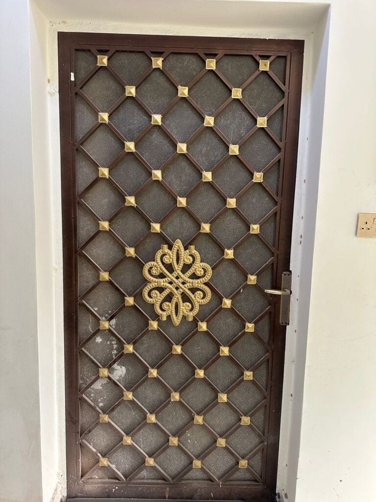 تركيب ابواب حديد الرياض